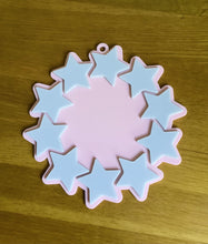 Load image into Gallery viewer, Family Star Wreath Blank