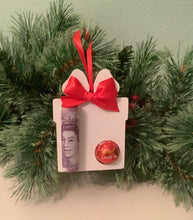 Load image into Gallery viewer, Note Holder Bauble Blanks 2