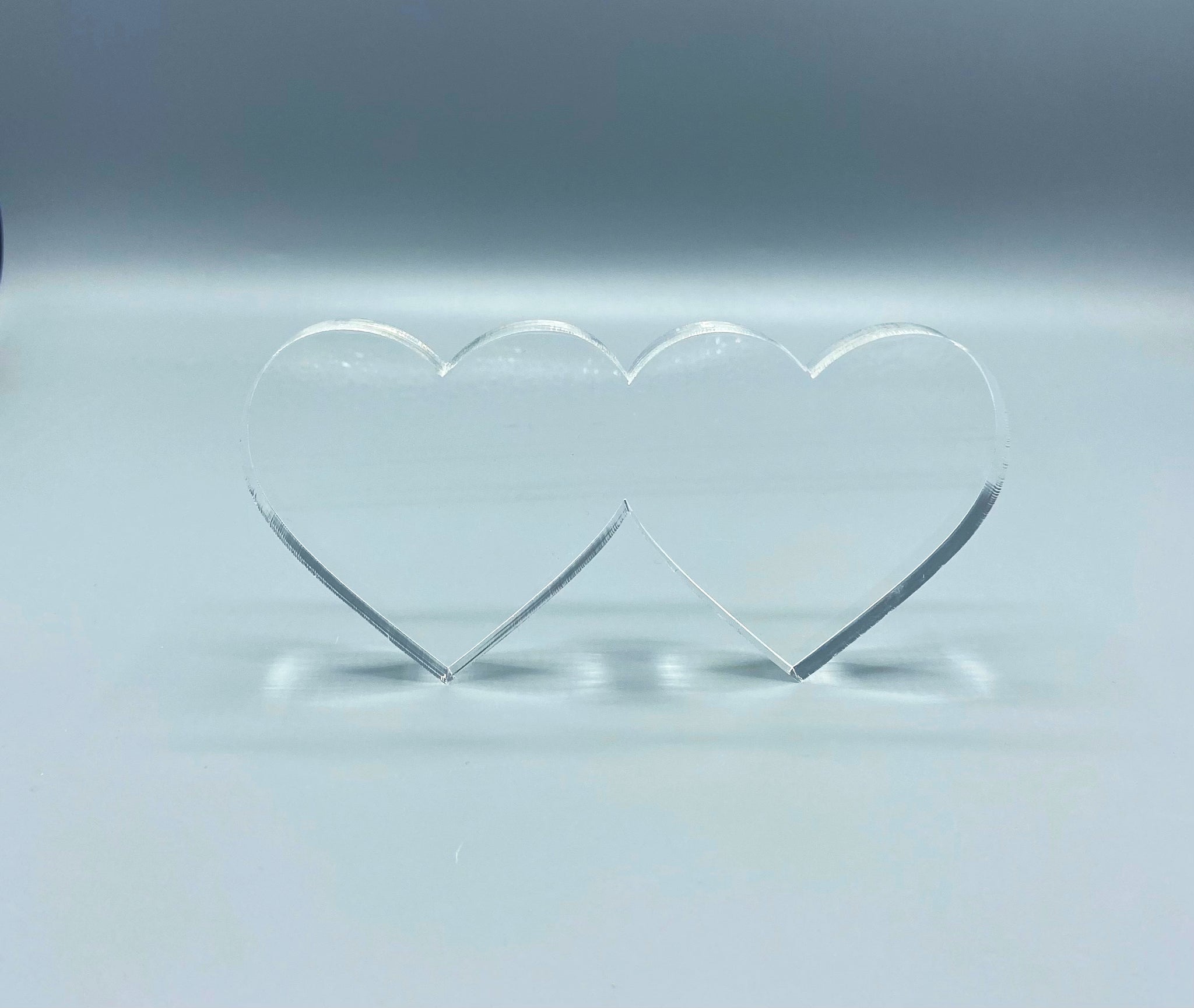  Freestanding Acrylic Heart - 120mm - Acrylic